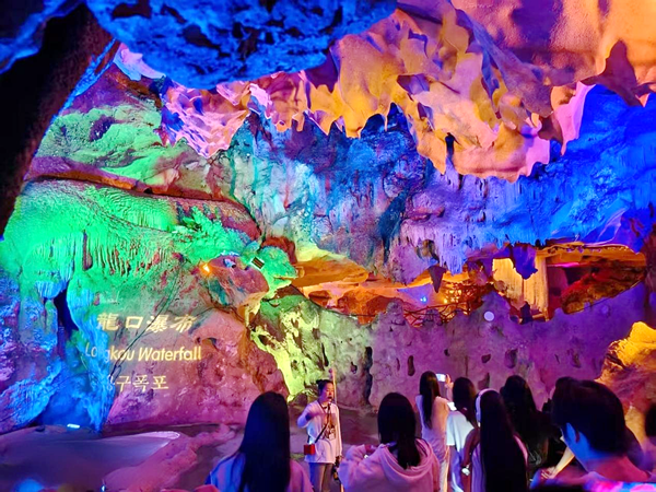 双牌泷旅携手安博官网app(图2)_副本.png